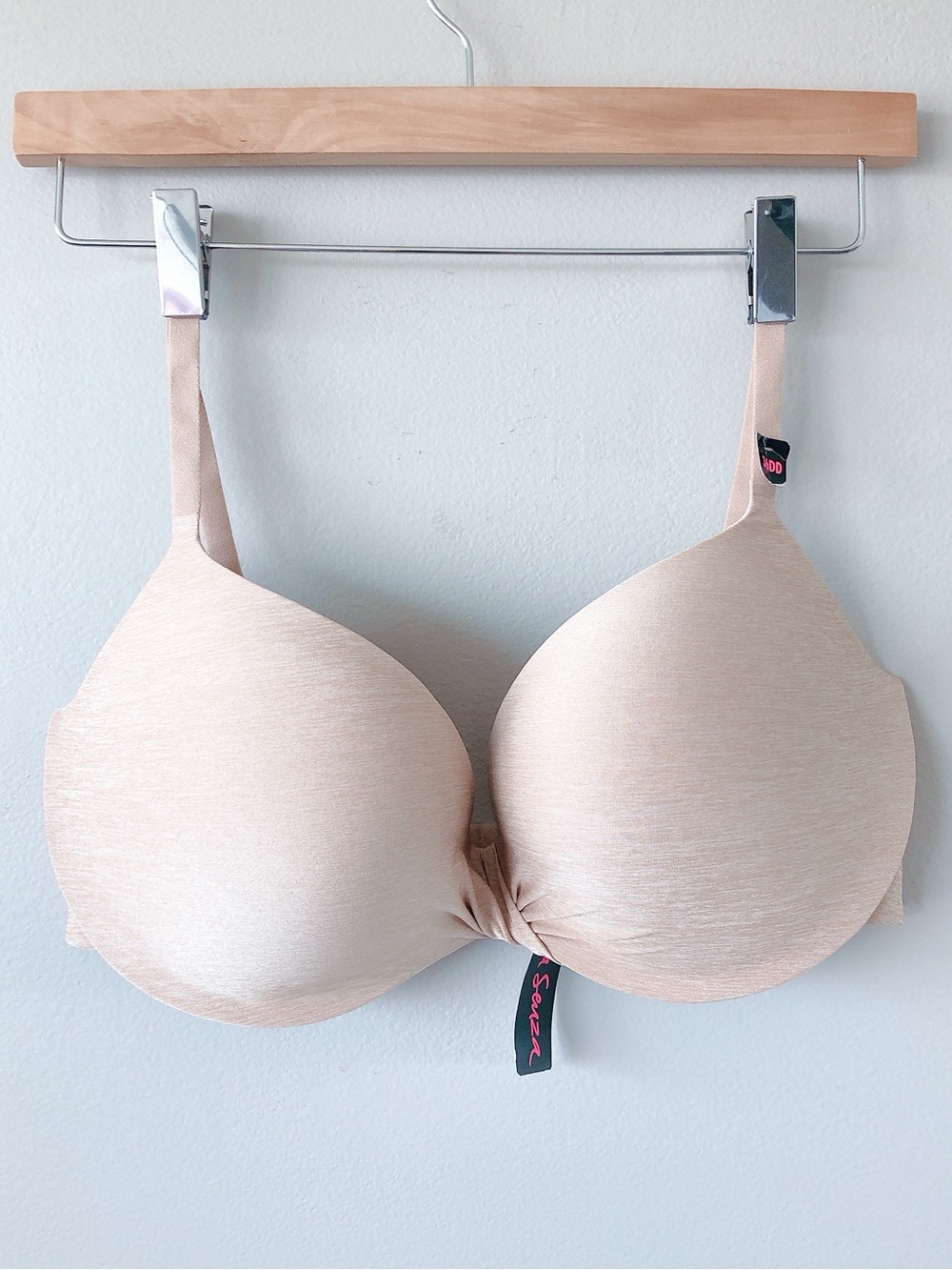 La Senza Body Kiss bra 36DD nude push-up bra discontinued